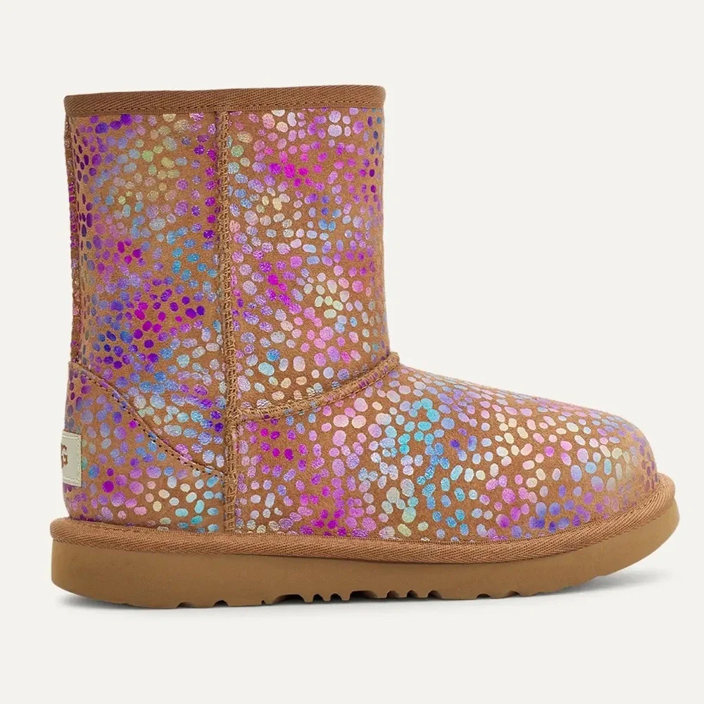 UGG / Big Kids CLASSIC II SPOTS CHESTNUT SPARKLE SUEDE BOOTS